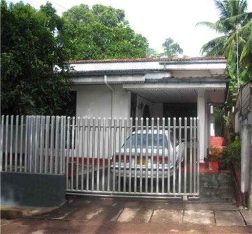Panadura House for sale/rent